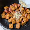 ビールがすすむ!やみつきベーコンペッパー乾パン│非常食活用の工程3