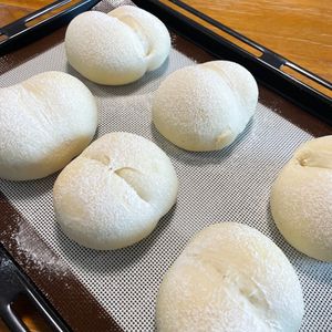 にいの作ってみた!投稿(60分でふわふわ白パン！)