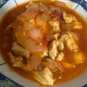 1026012の作ってみた!投稿(【チキンと半熟たまごのトマト煮】虜になるおいしさ…♡)
