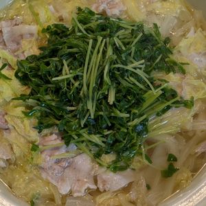 かめちゃん🐢の作ってみた!投稿(豚バラと白菜と大根の重ね煮鍋)