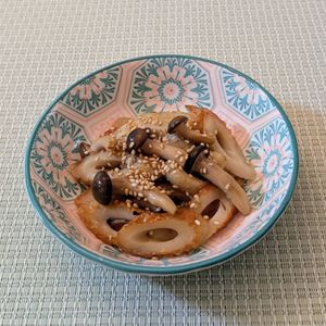 𝔂𝓾𝓶𝓲🍓の作ってみた!投稿(旨みたっぷり♩しめじとちくわの醤油麹きんぴら)