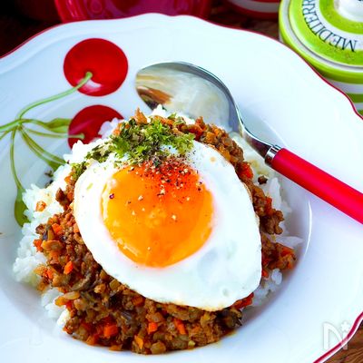 【ワンパンカレー】普通の調味料で作り置き簡単万能キーマカレー