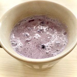 りぃママの作ってみた!投稿(ブルーベリーホットミルク)