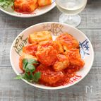 カニカマと豆腐のチリソース煮