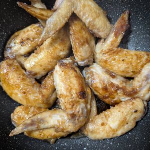 兎銀リブの作ってみた!投稿(【名古屋風手羽先唐揚げ】揚げない◎食材1つ◎ビールのお供に。)
