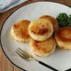 手間を省いてとことん簡単に！『とろ〜りチーズいももち』