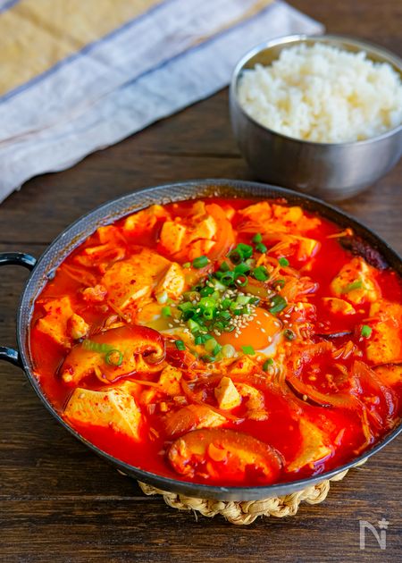 ご飯にかけると最高！スンドゥブチャグリ(スンドゥブ旨辛煮)