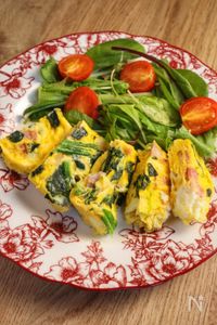 レンチン3分！ベーコンとほうれん草のチーズオムレツ