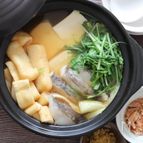 簡単で付けだれ要らず！うどんスープで湯豆腐