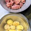 栗の季節にぜひ作って!!豚と栗の中華風照り煮の下準備