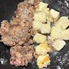 【豚こまとレンコンのキムチーズ炒め】の工程2