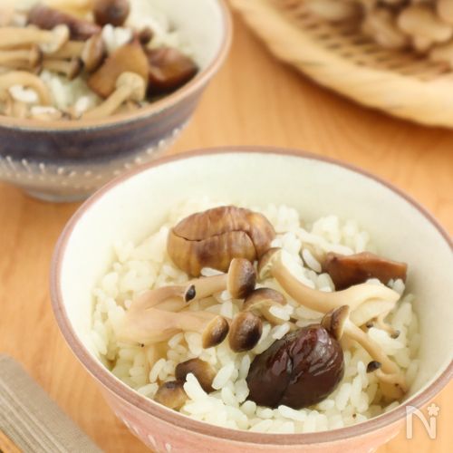しめじと甘栗の鶏だし炊きこみごはん