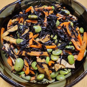 ナムディの作ってみた!投稿(【ひじきの煮物】ほっこり和おかず！お弁当や作り置きにも◎)