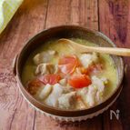『うどんスープで』鶏肉のトマト酸辣湯スープ