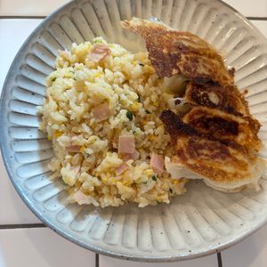 mi-koの作ってみた!投稿(炊飯器で簡単♪ハムと長ねぎのチャーハン風炊き込みごはん)