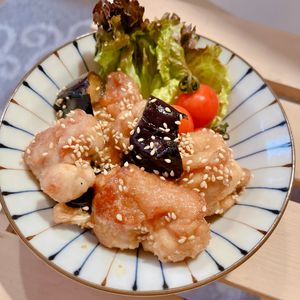 あーちゃん·͜· ♡の作ってみた!投稿(揚げない鶏唐となすの甘酢ごまだれ【#作り置き#オイル蒸し】)