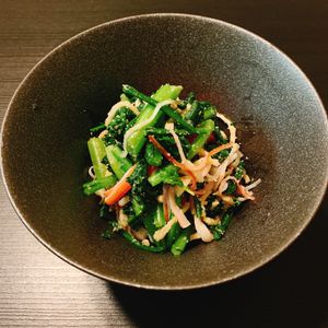 りんの作ってみた!投稿(【春菊とカニカマの塩麹ごま和え】腸活にうれしい！)