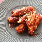 鶏手羽中でヤンニョムチキン