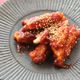 鶏手羽中でヤンニョムチキン