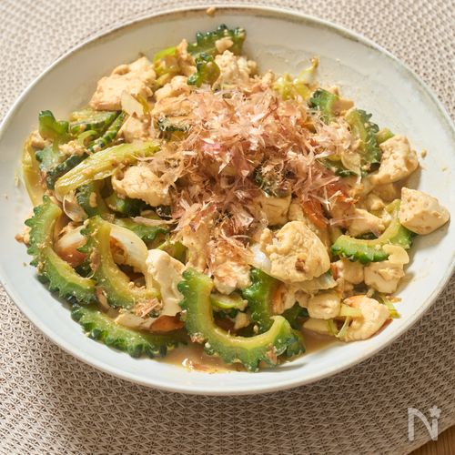 鶏肉入りゴーヤチャンプル