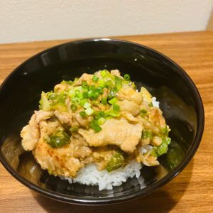 金の作ってみた!投稿(焼肉のたれ活用で簡単！回鍋肉風豚バラきゃべつ炒め)