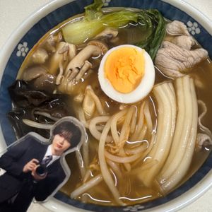 それぞれの作ってみた!投稿(【好きな具材で楽しむ麻辣湯】煮るだけ！痺れる辛さのスープ春雨)