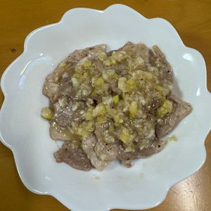 momoの作ってみた!投稿(ごはんがおいしい‼︎【柔らか豚ロースのもやしねぎ塩ダレ】)