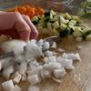 重ね煮ミネストローネの下準備