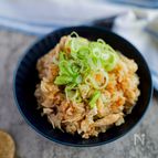 男子喜ぶ♪炊飯器で鶏むね肉ガーリックライス