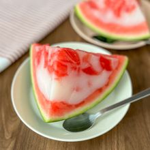 【スイカ丸ごとカルピスゼリー】みんなで食べたい♪
