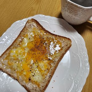 ナムディの作ってみた!投稿(甘じょっぱい背徳の味♡『ピーナッツバターチーズトースト』)