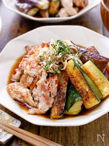 夏野菜の新定番!「ズッキーニ×肉」おかず3選|編集部おすすめレシピ