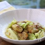 鶏モモ肉とキャベツのチーズカレークリーム煮