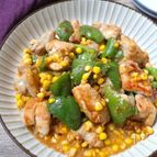 家族から大好評！鶏肉とピーマンととうもろこしのごま味噌炒め