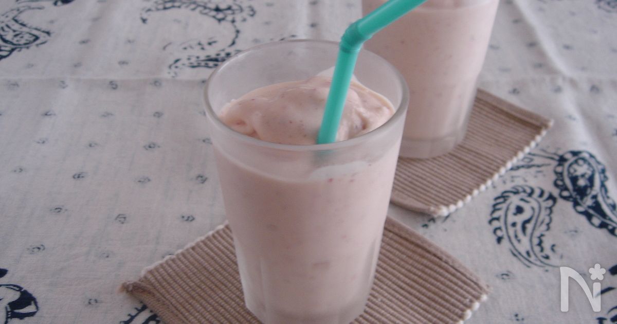 バナナシェイク Banana Milk Shake バナナミルクシェイク / DOZAJ ドザジ