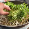 ニラだれ肉もやしの工程1