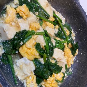 364704の作ってみた!投稿(【ほうれん草とふわとろ卵のとろみ豆腐】栄養たっぷり温かい♬︎)