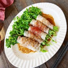 レンジで簡単★豆苗の肉巻き