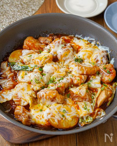【男子大絶賛！ヤンニョム風じゃがチーズチキン】スタミナ満点♡