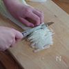 おいしくてペロリ♡白菜と大根のツナマヨサラダの工程1