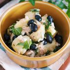 さっぱりやみつき♪『蒸し黒豆とじゃがいものおかずサラダ』
