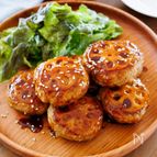 『ふんわり♡れんこん豚つくねバーグ』シャキッと美味しい☆