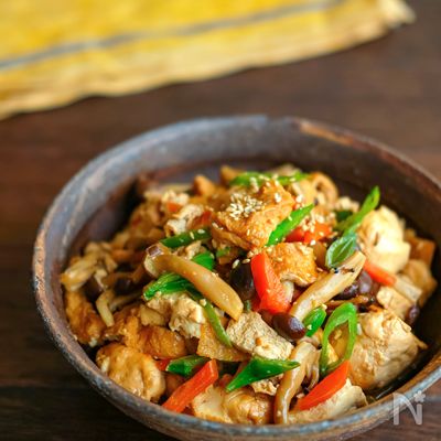 豆腐とお揚げと野菜の炒め煮・あると嬉しいほっとするおかず