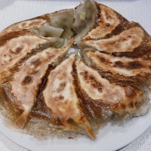 NOBの作ってみた!投稿(旨味たっぷりしいたけと鶏ひき肉のヘルシー餃子)