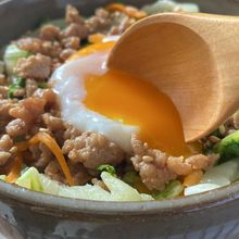 白菜ナムルのビビンバ風丼