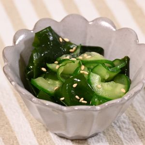こざかなの作ってみた!投稿(家庭料理の定番！きゅうりとわかめの酢の物【作り置き】)
