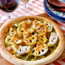 【蓮根とバジルの簡単お野菜ピザ】シャキシャキ食感♪