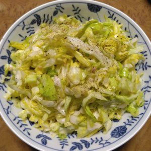 ももの作ってみた!投稿(ポリ袋で簡単！春キャベツとツナのやみつき旨塩レモン)