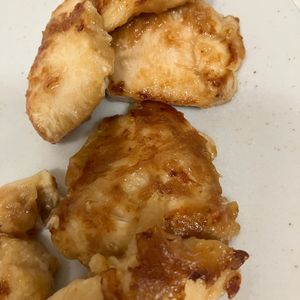 ミントミントの作ってみた!投稿(焼くだけ簡単！【鶏むね肉のガーリック醤油】しっとりコクうま♡)