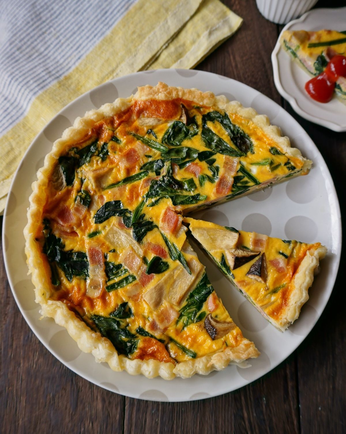 基本のほうれん草とベーコンのキッシュ レシピサイトnadia